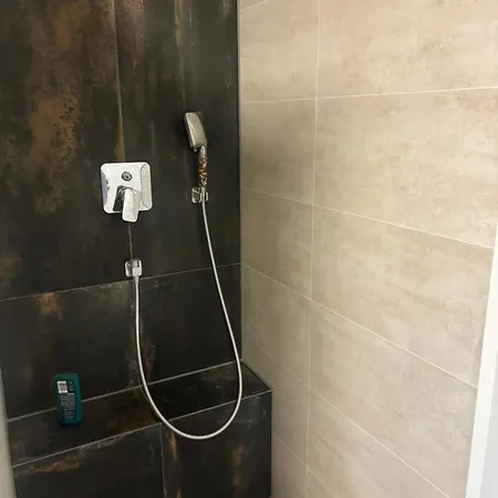 Διαμέρισμα 2 Ferienwohnung-neubau Zu Vermieten